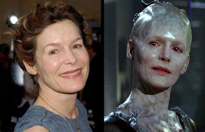 Alice Krige Net Worth